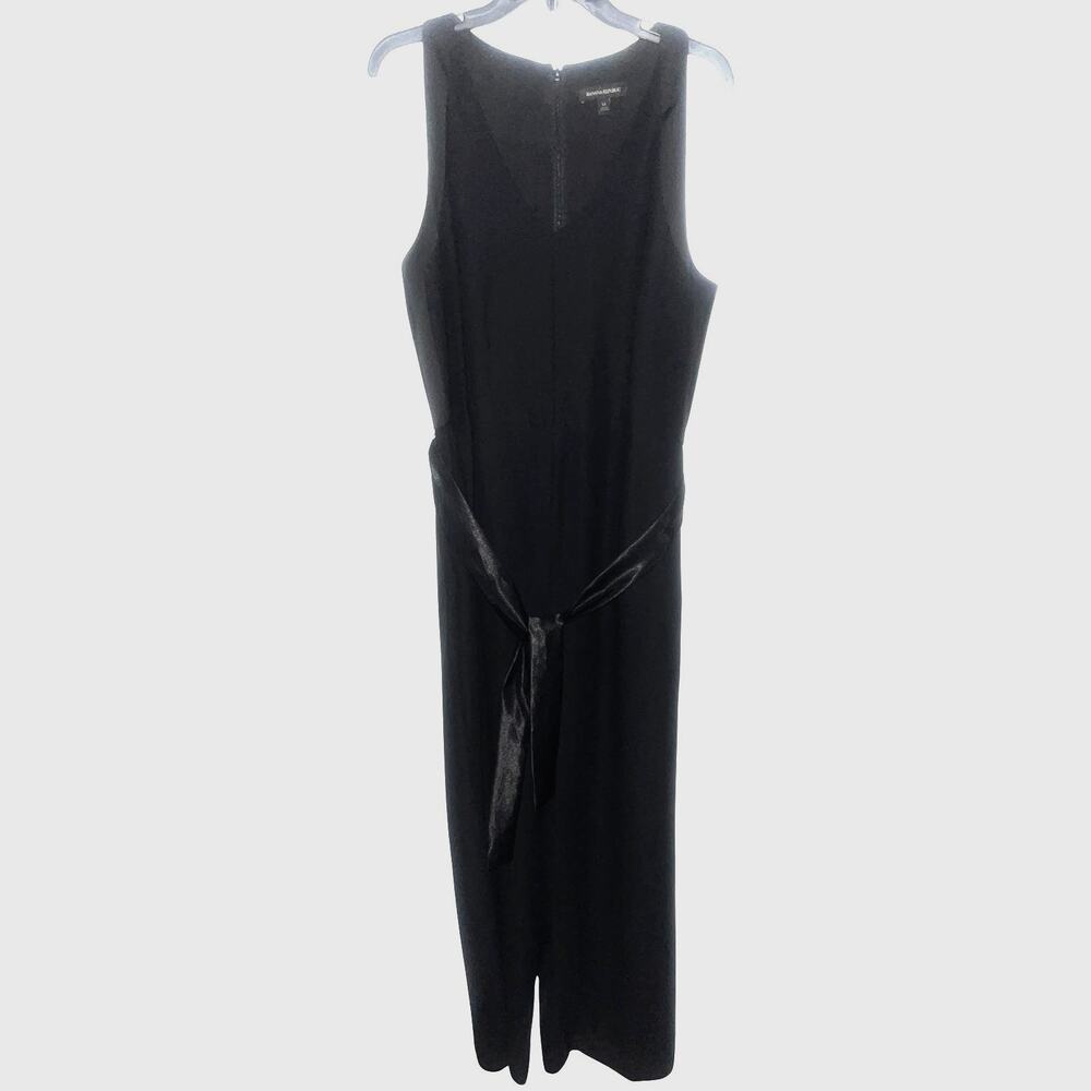 Banana Republic Black Jumpsuit Women's SIZE 14 V-Neck Sleeveless